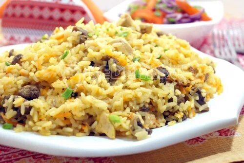 Плов с грибами рецепт фото пошагово Плов с курицей и грибами - Пошаговый рецепт с фото. Рецепты на 8 Марта