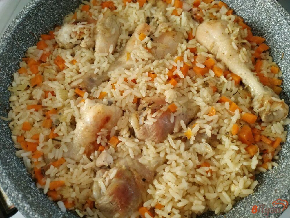 Плов с курицей на сковороде фото Плов с куриными голенями на сковороде 1 - рецепты с фото на vpuzo.com