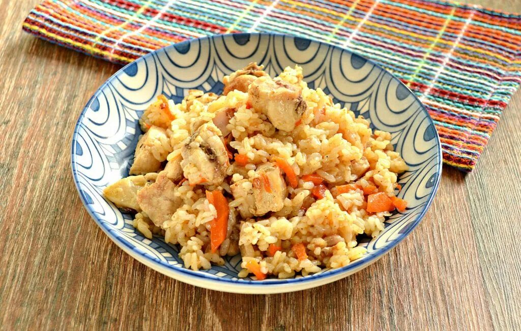 Плов с курицей пошагово с фото Плов с курицей в мультиварке рецепт с фото пошагово Рецепт Еда, Идеи для блюд, М