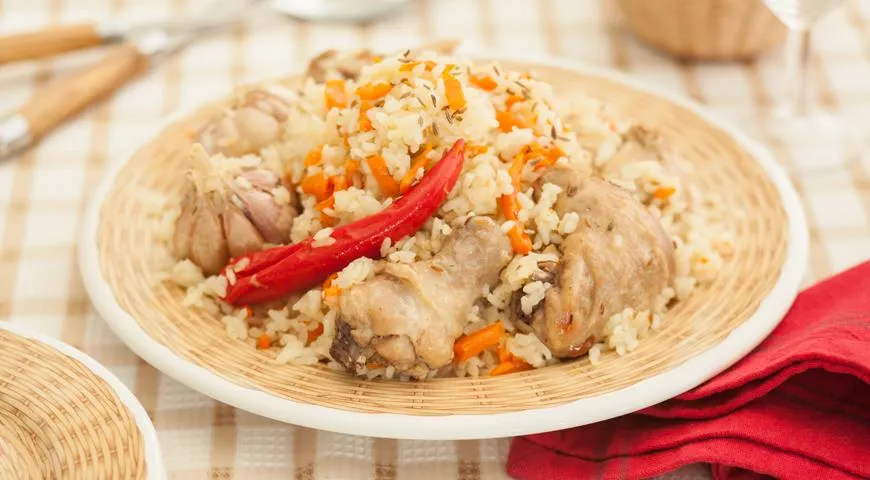 Плов с курицей пошаговый с фото Простой плов с курицей, пошаговый рецепт с фото от автора piska на 1106 ккал