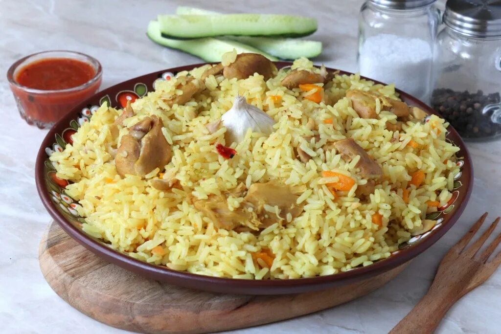 Плов с курицей пошаговый с фото Рассыпчатый плов с курицей в мультиварке: 10 фото в рецепте
