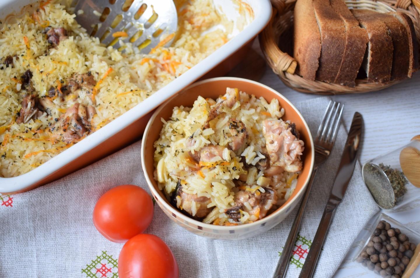 Плов в духовке с фото пошагово Плов в духовке с курицей рецепт фото пошагово и видео - 1000.menu