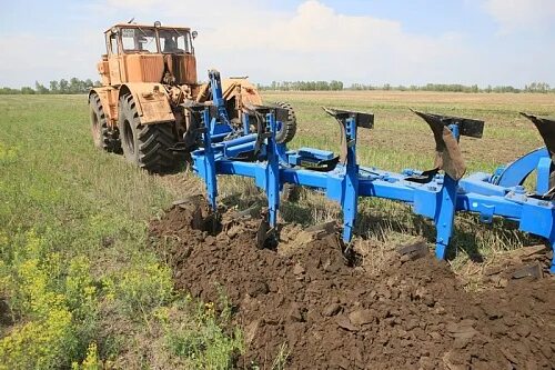 Плуг техника фото Видеоинструкция чизельный плуг SVAROG ПЧ-4,5