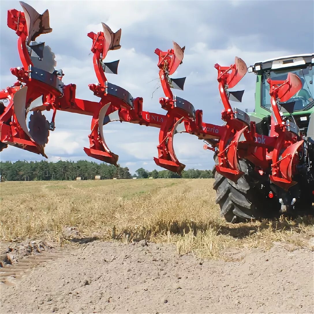 Плуг техника фото Ploughs UNIA