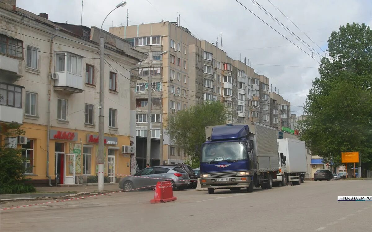 Плутон ул генерала петрова 4 керчь фото На дублёре улицы Генерала Петрова срезали асфальт 23.05.2022 Керчь - БезФормата