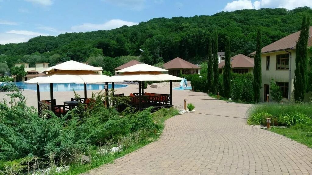 Пляхо краснодарский край фото Отели Пляхо, Краснодарский край с собственным пляжем - все включено на первой ли
