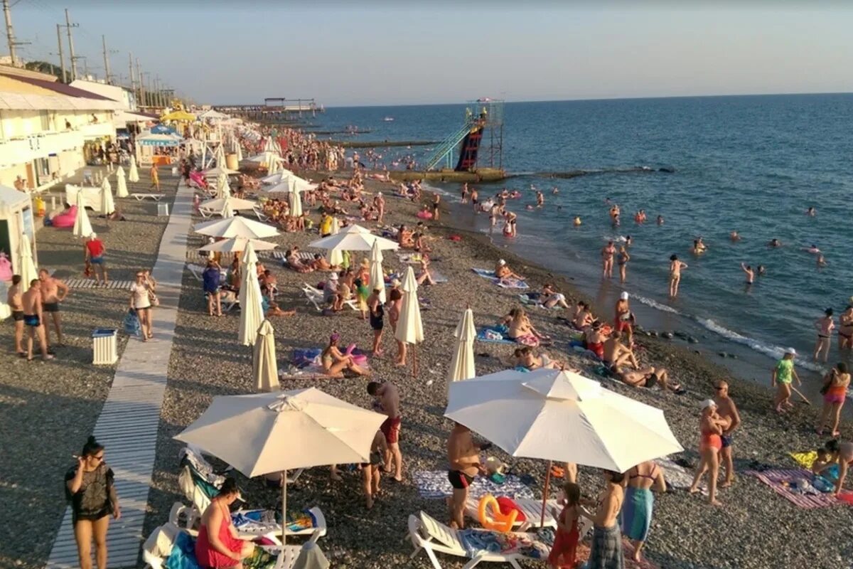 Пляж адлера чкаловский фото Пляж "Барракуда" в Сочи A-a-ah.ru