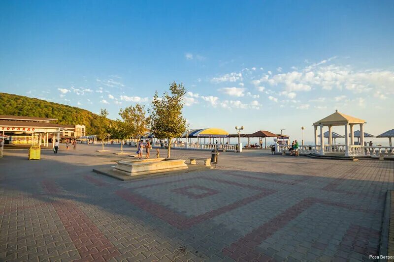 Пляж архипо осиповка фото 2024 набережная Панорама: Роза Ветров, гостиница, Пограничная ул., 17А, село Архипо-Осиповка, Ро