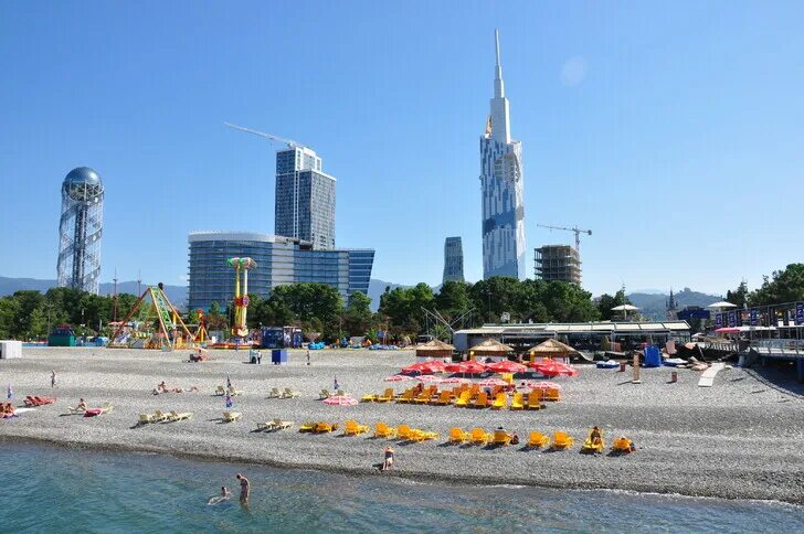 Пляж батуми фото Отдых на море в Грузии: курорты, пляжи, где лучше купаться, экскурсии и отели - 