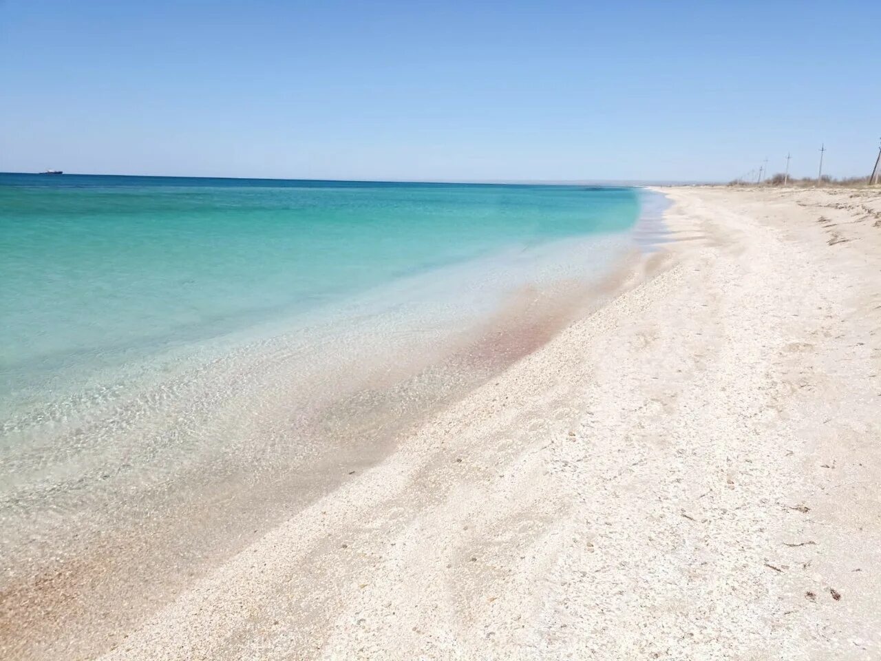 Пляж беляус в крыму фото Купить участок, 137 сот. по адресу Республика Крым, Черноморский район, Окунёвск