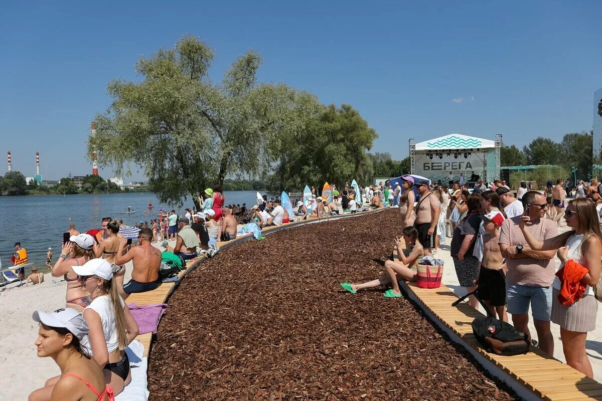 Пляж берега белгород фото В Белгороде после реконструкции открыли левый берег Центрального пляжа. Фоторепо