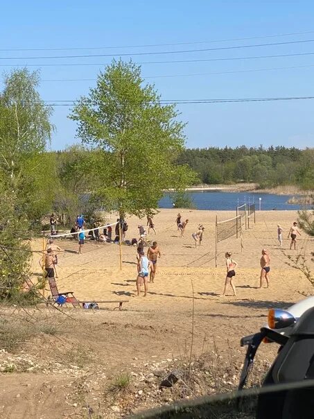 Пляж боровое воронеж фото Воронежцы массово отправились на пляж в период всеобщей самоизоляции АиФ Воронеж