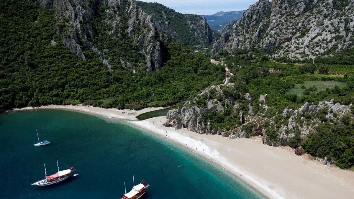 Пляж чиралы турция фото Дикие пляжи Кемера Akka Hotels: отдых в Турции Дзен