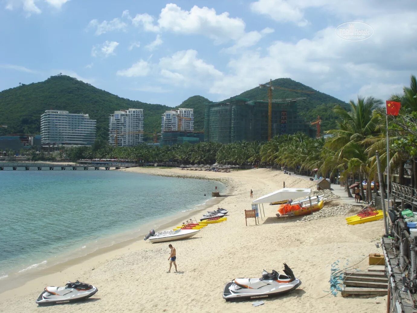 Пляж дадунхай китай фото Дима, 13 ноября 2014: отзыв в интернете об отеле BAOHONG HOTEL 5* - туроператор 