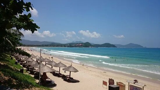 Пляж дадунхай китай фото пилинг рыбками - Picture of Dadonghai Beach, Sanya - Tripadvisor