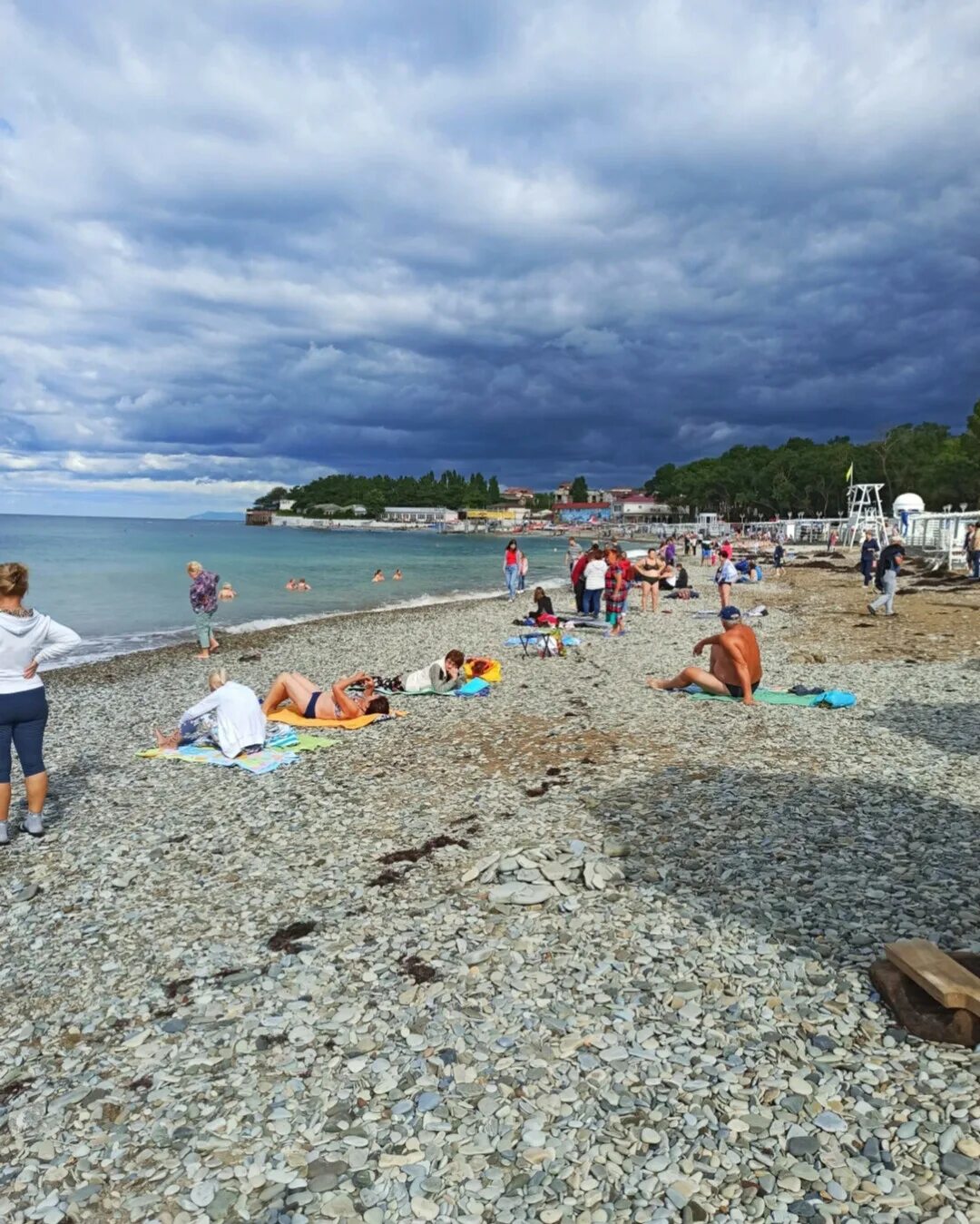 Пляж дивноморье фото Курортное село Дивноморское на берегу Черного моря. Это место ещё называют. Заме