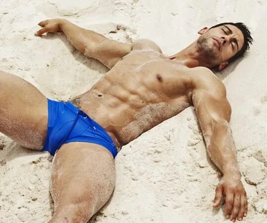 Пляж дрочат фото Speedos Page 20 LPSG