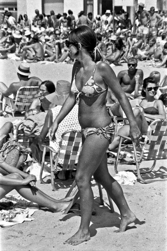 Пляж фото 1970 A Day At Mission Beach, California, August 1970 Check more at https://iamkomex.c