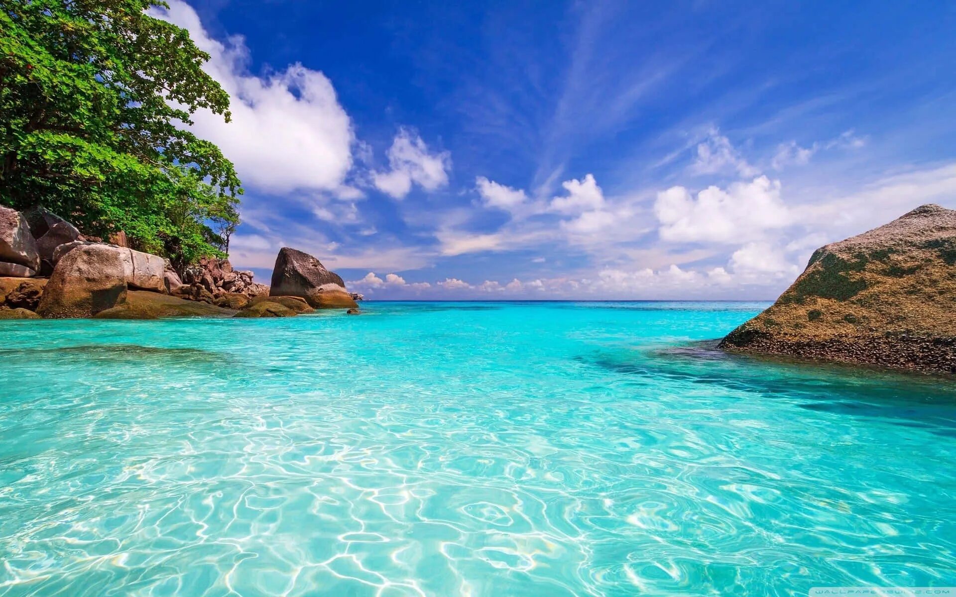 Пляж фото на телефон Download Rocky Crystal Beach Waters Background Wallpapers.com