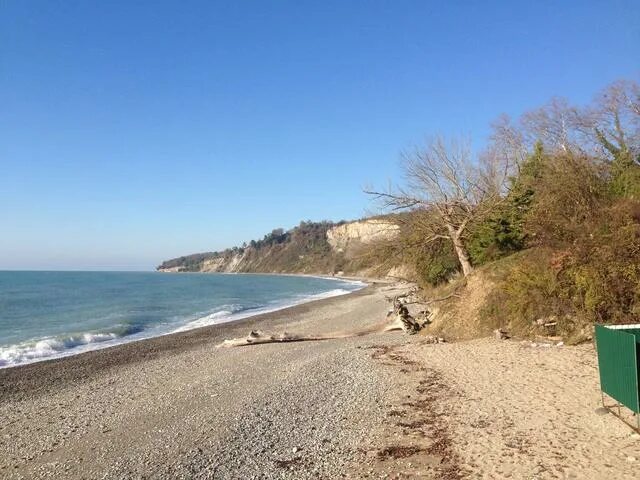Пляж гудаутский район фото Отель Золотой Берег (Zolotoy bereg) Пансионат (Гудаута) - бронирование номеров 2