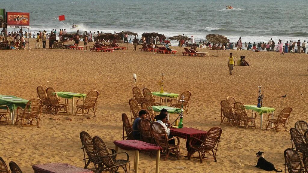 Пляж калангут гоа фото calangute beach Tourist places, Goa, Tourist