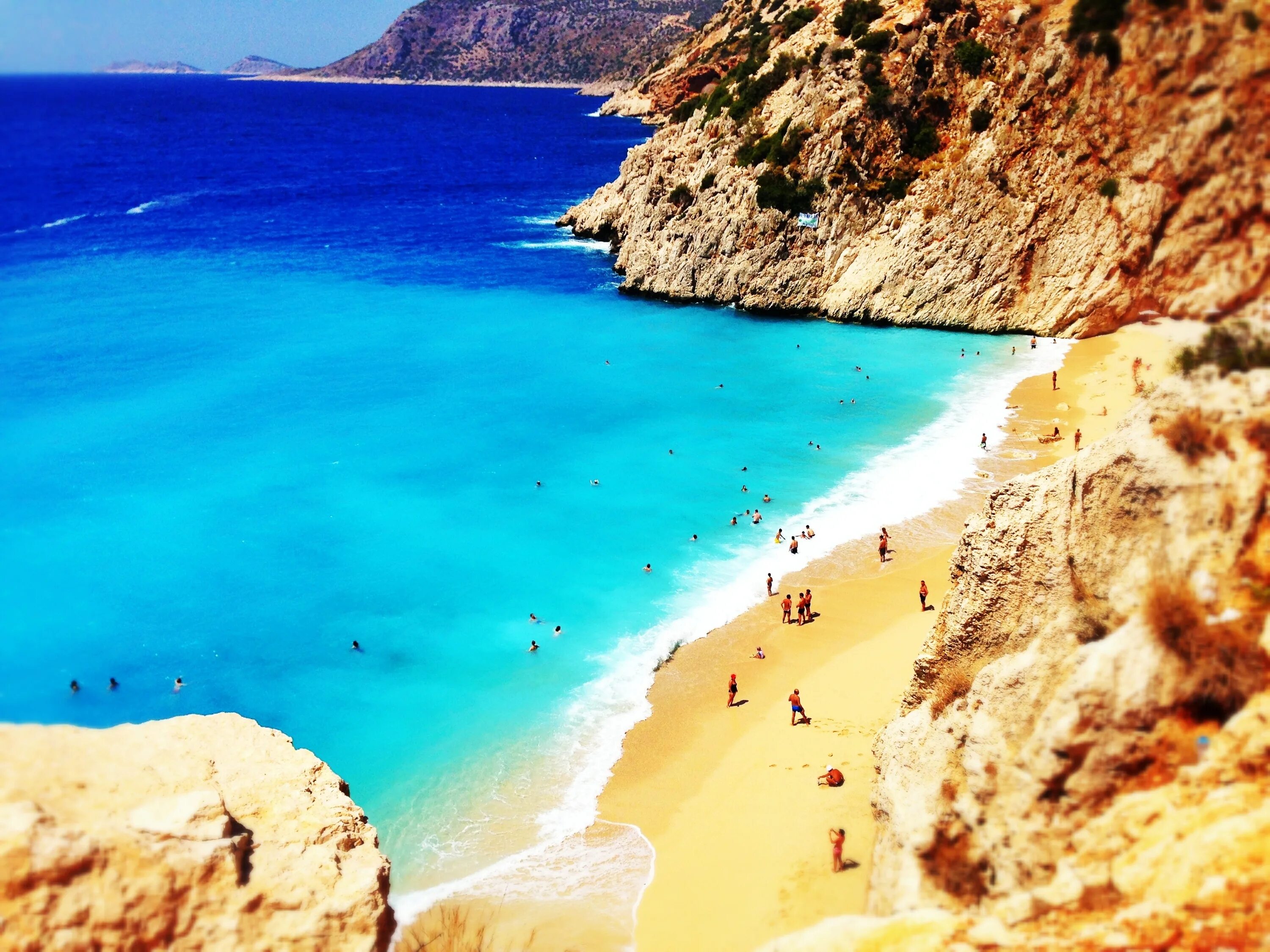 Пляж капуташ фото Antalya's golden beaches, history and theme parks make for an unforgettable holi
