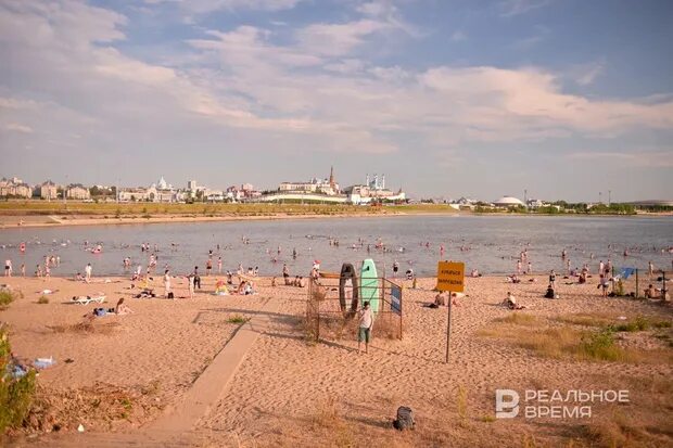 Пляж казань фото На трех пляжах Казани выявили несоответствие воды гигиеническим требованиям - Ра