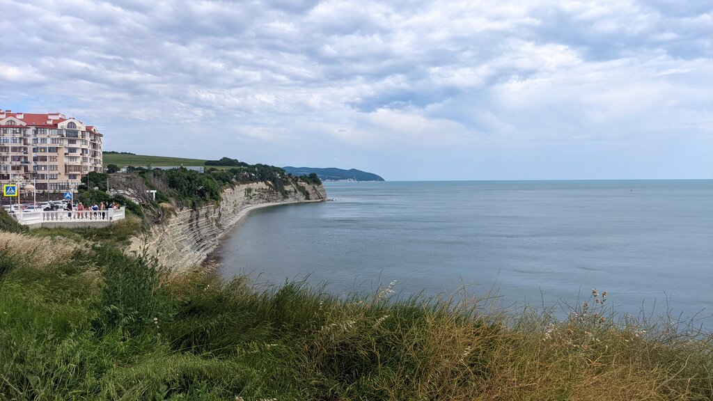 Пляж круча геленджик фото Дикий пляж Круча, beach, Krasnodar Territory, Gelendzhik, Tolstiy Mys Microdistr