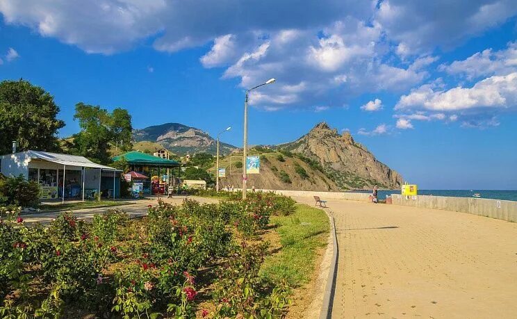 Пляж курортное крым фото Отдых в Курортном, туры в Курортное