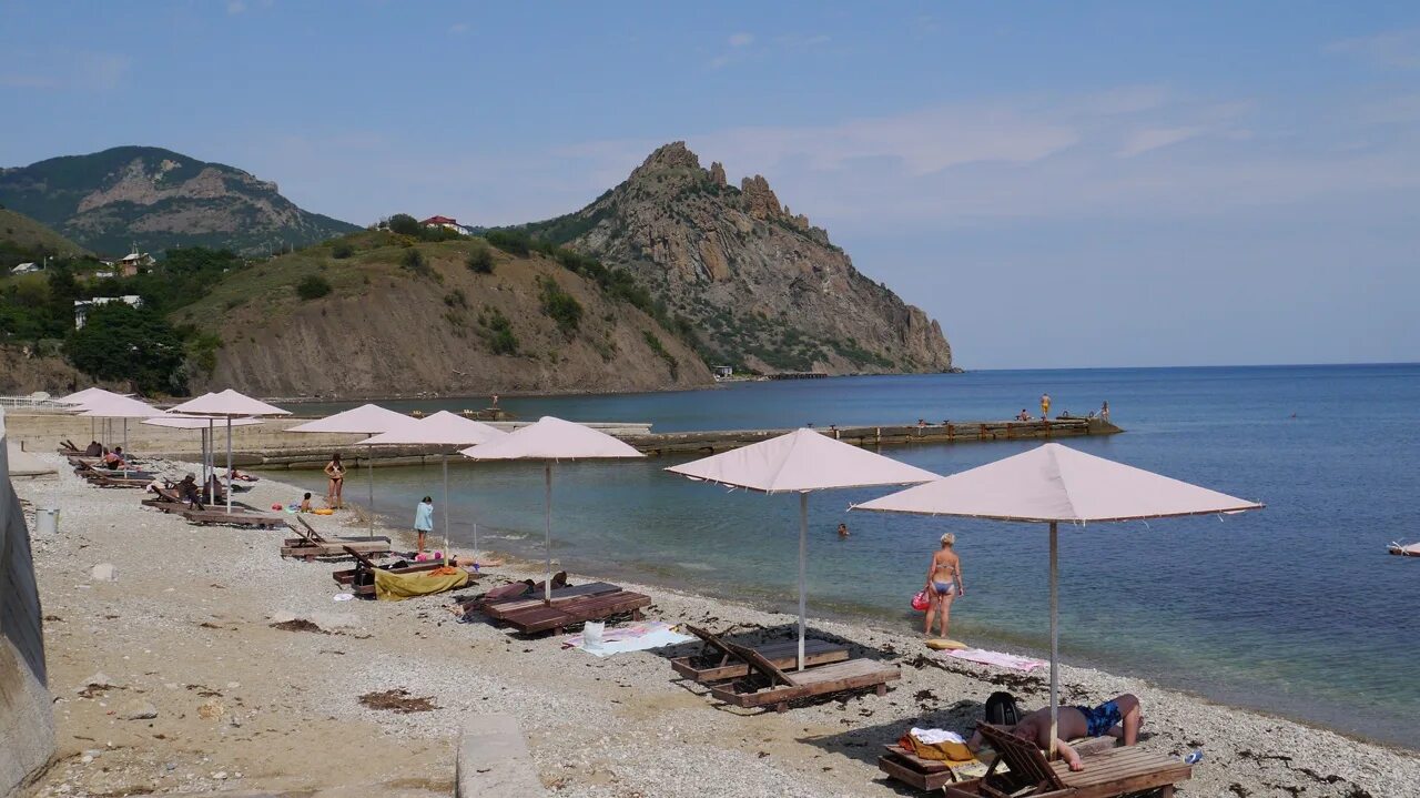 Пляж курортное крым фото Доброе утро! Сегодня всех в Курортном ждет солнечный теплый день, воздух прогрее
