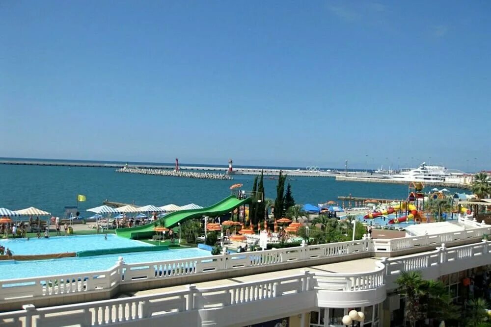 Пляж маяк сочи фото Panorama: Vostok, hotel, Sochi, Zavokzalniy Microdistrict, Tonnelnaya Street, 23