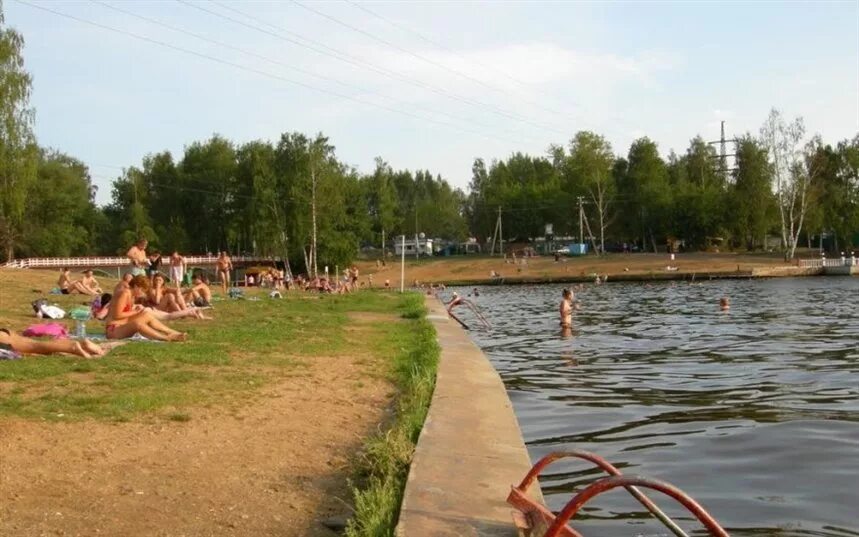 Пляж московская область долгопрудный фото 15 платных и бесплатных пляжей и бассейнов Москвы и Подмосковья