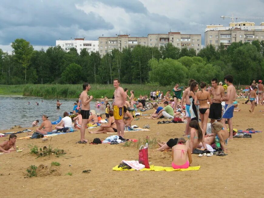 Пляж московская область солнечногорск фото Городской пляж в Солнечногорске на озере Сенеж - фото, отзывы, как добраться