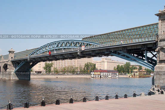 Пляж москва андреевский пешеходный мост фото Пушкинский (Андреевский) мост - пешеходный мост, построенный через Москву-реку в