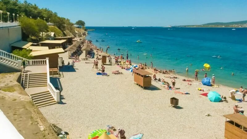 Пляж нива геленджик фото Пляжи Геленджика - обзор всех пляжей Геленджика