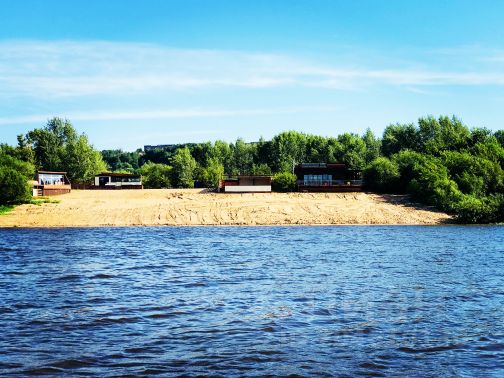 Пляж нижний новгород остров печерские пески фото Аренда дома с террасой в районе Нижегородский в городе Нижний Новгород на сутки.