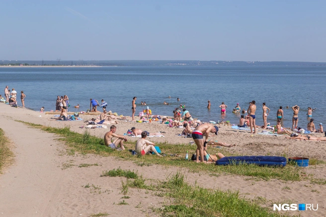 Пляж новосибирск советский район фото Все пляжи официально начали работать в Новосибирске 15 июня 2022 г. - 15 июня 20