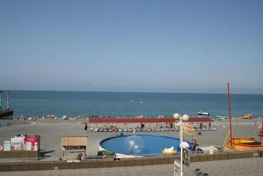 Пляж огонек фото Отель Прибой, Адлер, Сочи, цены от 7840 руб. 101Hotels.com