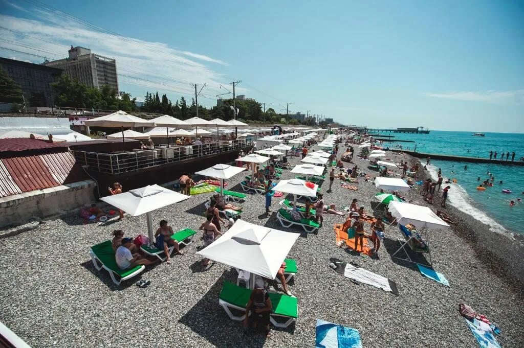 Пляж парус адлер фото Отель Алые Паруса на Ленина 2*, Адлер, Сочи, цены от 2529 руб. 101Hotels.com