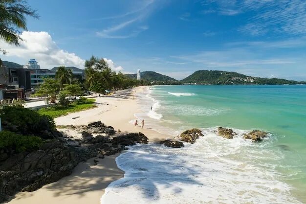 Пляж патонг фото Premium Photo Patong beach Phuket Thailand in November 15- 2021 Amazing beach be