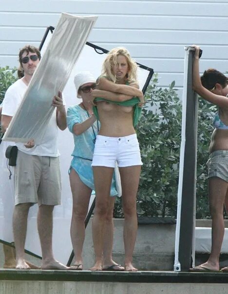 Пляж переодеваются фото Victoria`s Secret папарацци - Фотография 14 из 80 ВКонтакте