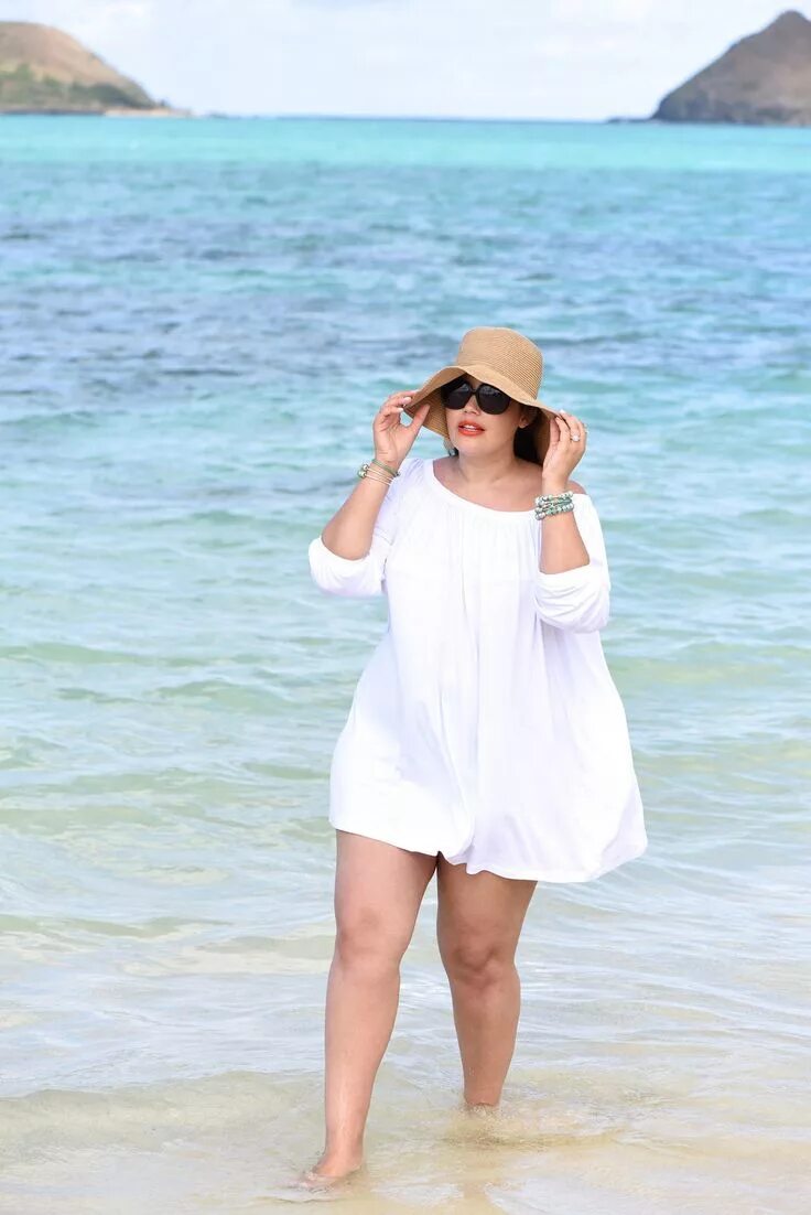 Пляж полные женщины фото Lanikai Beach Beach outfits women plus size, Beach outfit women, Plus size fashi