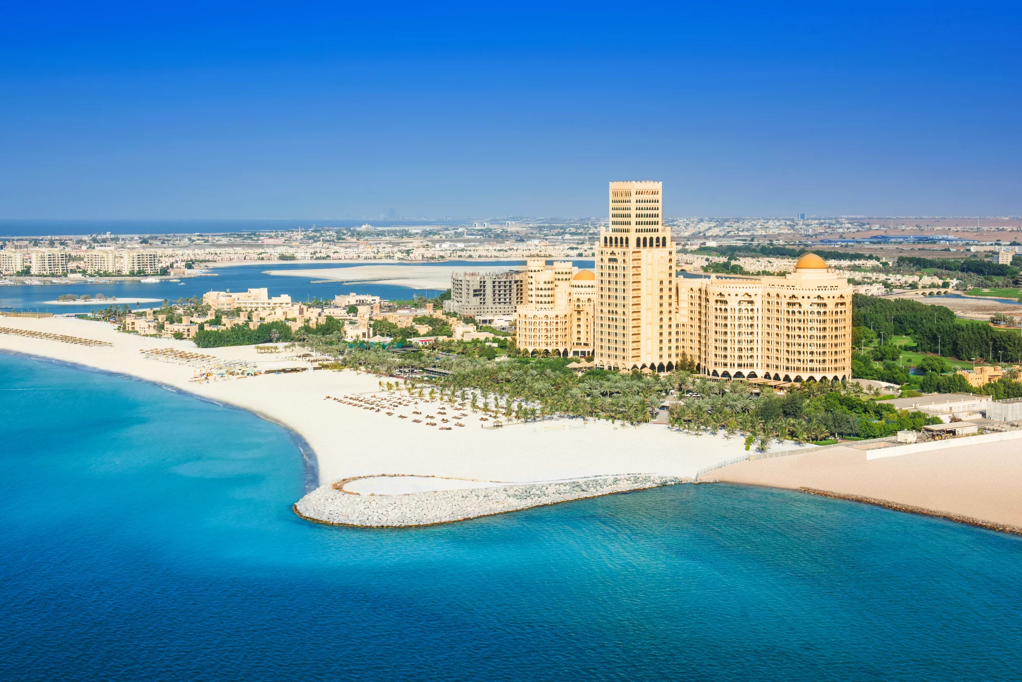 Пляж рас эль хайма фото Luxury Hotel Deals - Splendia