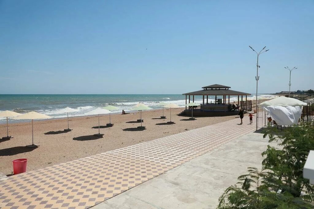 Пляж республика дагестан фото Golden Beach, hotel, Russia, City of Derbent, ulitsa Sheboldayeva, 3 - Yandex Ma