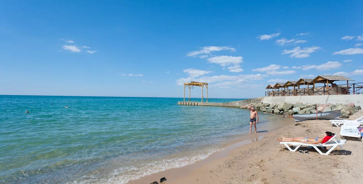 Пляж республика крым саки фото Полтава-Крым санаторий 3* - Россия, Крым - Отели Пегас Туристик