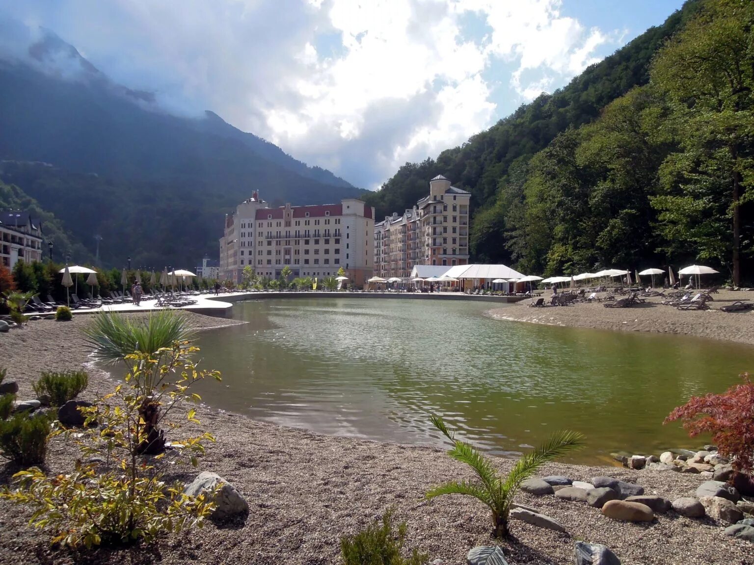 Пляж роза хутор фото Пляж красная поляна в имеретинке - Фото