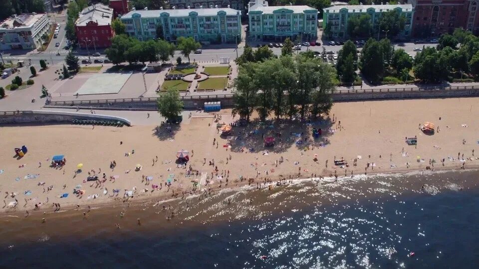 Пляж самары фото Видеоблогер показал самарские пляжи в жаркие выходные - KP.RU