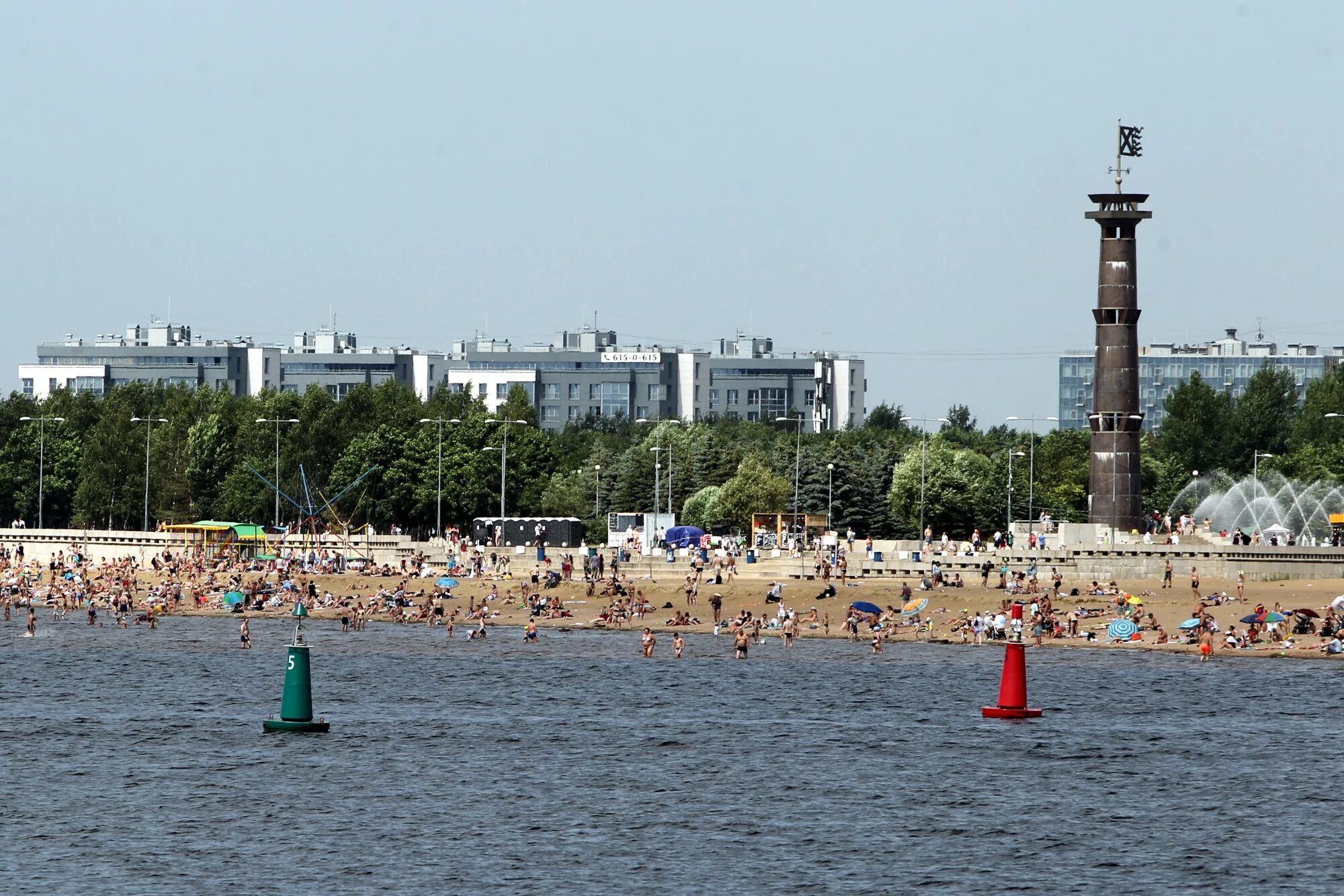 Пляж санкт петербурга фото Двое в норме. В Петербурге появились пляжи с водой, пригодной для купания