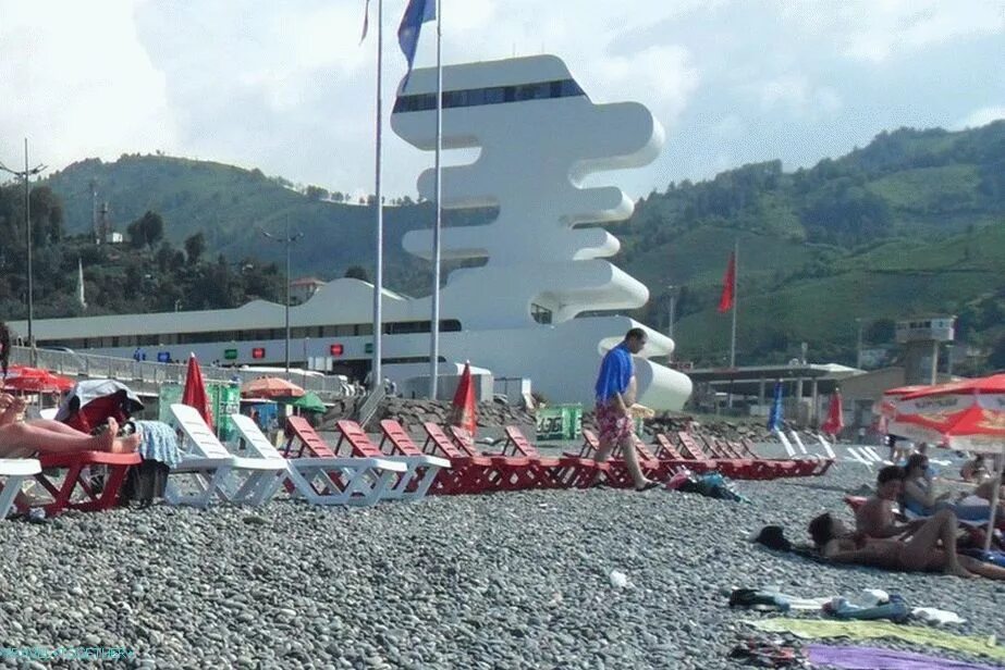 Пляж сарпи фото Rest by the sea in Georgia - an alternative to rest Turkey - World Travel is a t