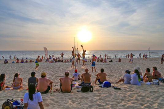 Пляж тай сочи фото Выездной лагерь в Болгарии - пляжная лига SportBeach